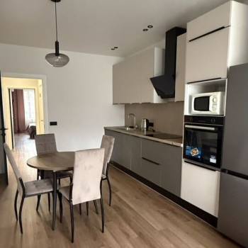 Сдается 1-комнатная квартира, 45 м²