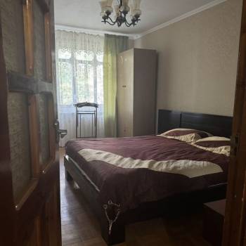 Продается Многокомнатная квартира, 76 м²