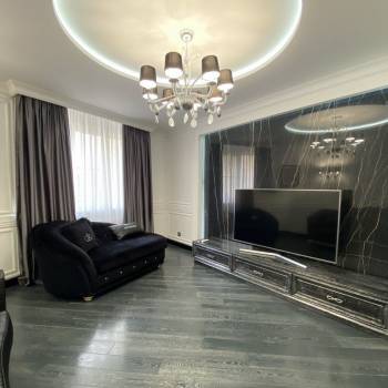 Продается Многокомнатная квартира, 150 м²