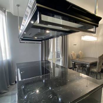Продается Многокомнатная квартира, 150 м²
