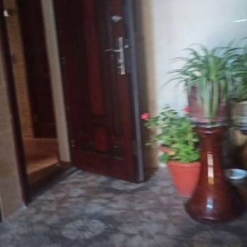 Продается Многокомнатная квартира, 60 м²