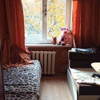 Продается Многокомнатная квартира, 60 м²