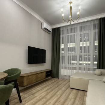 Сдается 1-комнатная квартира, 44 м²