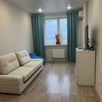 Продается 1-комнатная квартира, 34 м²