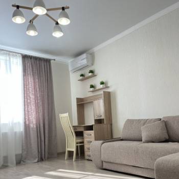 Сдается 2-х комнатная квартира, 64 м²