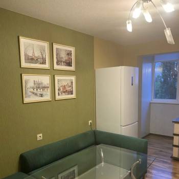 Сдается 2-х комнатная квартира, 67 м²