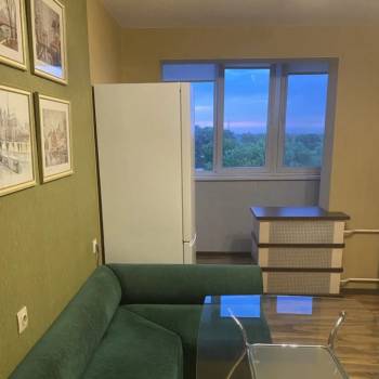 Сдается 2-х комнатная квартира, 67 м²