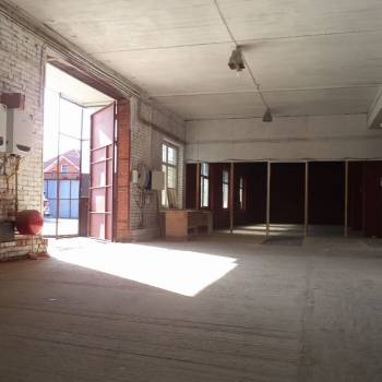 Сдается Нежилое помещение, 630 м²