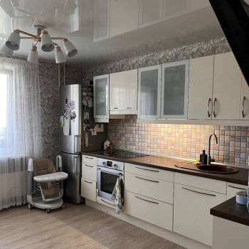 Продается 3-х комнатная квартира, 75 м²