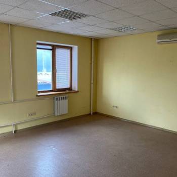 Сдается Нежилое помещение, 150 м²