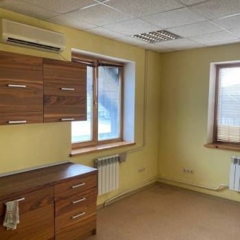Сдается Нежилое помещение, 150 м²