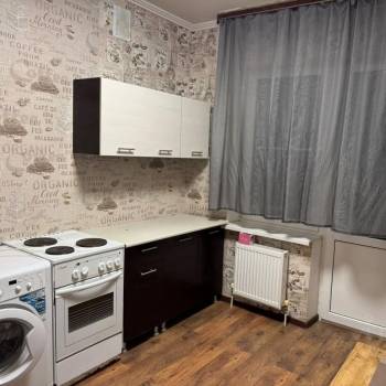 Сдается 1-комнатная квартира, 35 м²