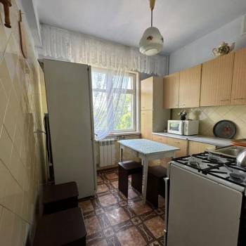 Сдается Многокомнатная квартира, 58,2 м²