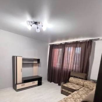 Сдается 1-комнатная квартира, 35,3 м²