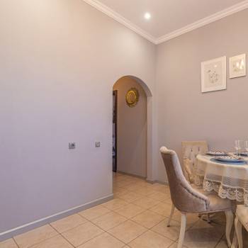 Сдается 1-комнатная квартира, 49 м²