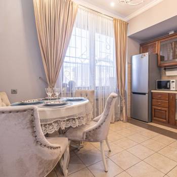 Сдается 1-комнатная квартира, 49 м²