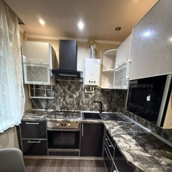 Сдается Многокомнатная квартира, 56 м²