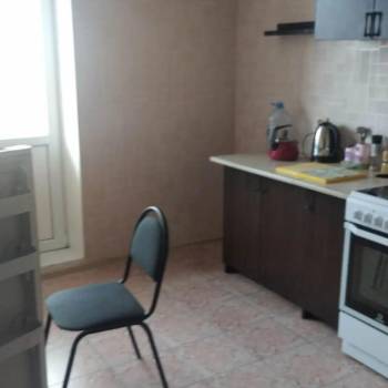 Сдается 1-комнатная квартира, 40 м²