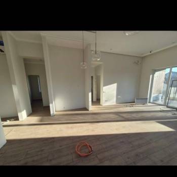 Продается Дом, 100 м²