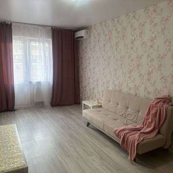 Сдается 2-х комнатная квартира, 60 м²