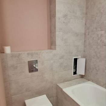 Продается 1-комнатная квартира, 42 м²