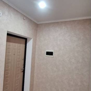 Продается 1-комнатная квартира, 42 м²