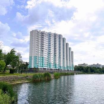 Продается 1-комнатная квартира, 49,2 м²