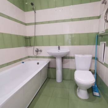 Продается 1-комнатная квартира, 40 м²