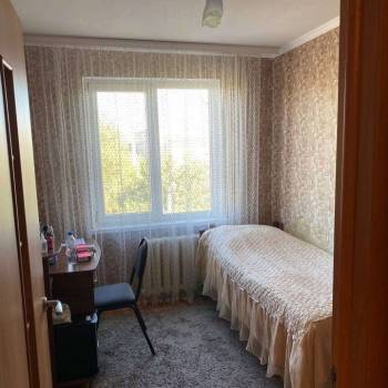 Продается Многокомнатная квартира, 62 м²