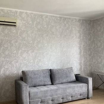 Продается 1-комнатная квартира, 40 м²