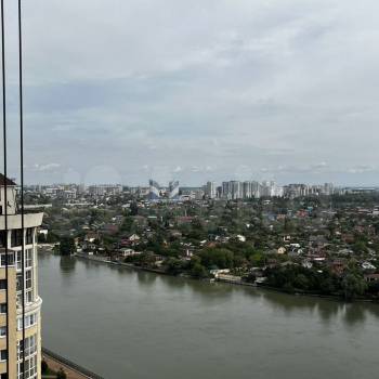 Сдается 1-комнатная квартира, 48 м²