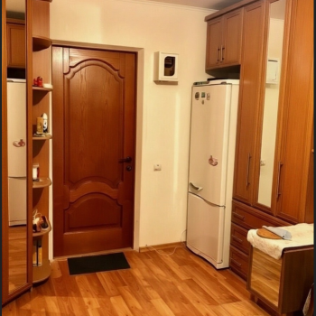 Продается 1-комнатная квартира, 14 м²