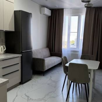 Сдается 1-комнатная квартира, 36,4 м²