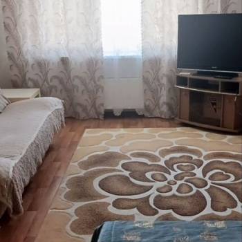 Сдается 1-комнатная квартира, 37 м²
