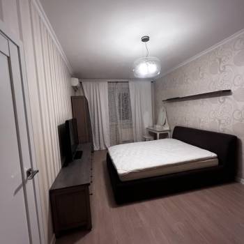 Сдается 1-комнатная квартира, 44 м²
