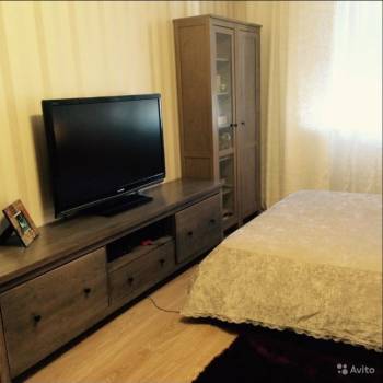 Сдается 1-комнатная квартира, 44 м²