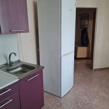 Сдается 1-комнатная квартира, 42 м²