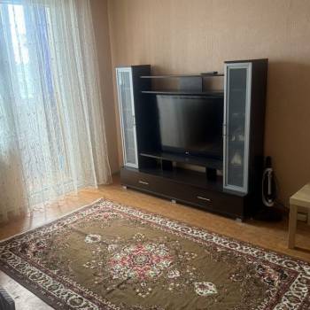 Сдается 1-комнатная квартира, 35 м²