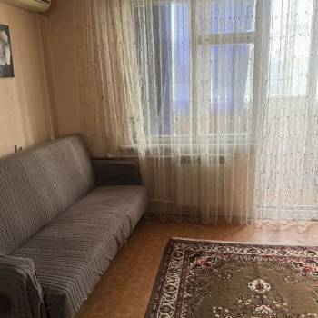 Сдается 1-комнатная квартира, 35 м²