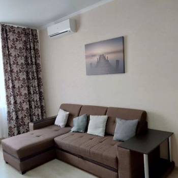 Сдается 1-комнатная квартира, 43 м²