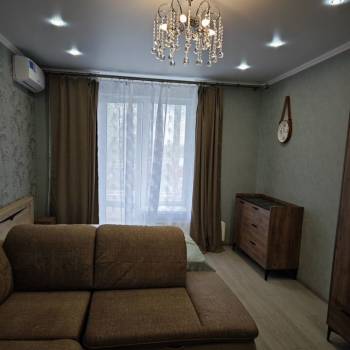 Сдается 1-комнатная квартира, 43 м²