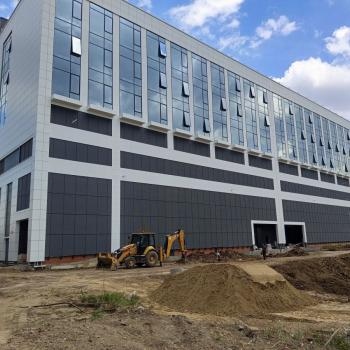 Сдается Торговое помещение, 583 м²