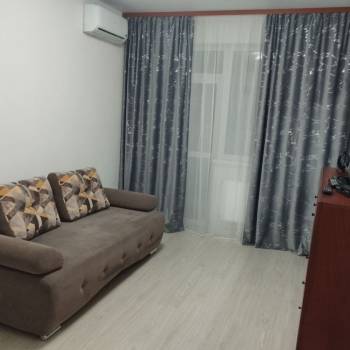 Сдается 1-комнатная квартира, 42,1 м²