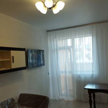 Сдается 1-комнатная квартира, 42,1 м²