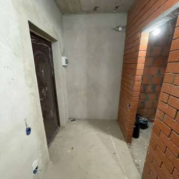 Продается 1-комнатная квартира, 37 м²