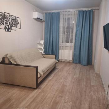 Сдается 1-комнатная квартира, 35 м²
