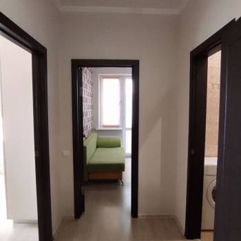 Сдается 1-комнатная квартира, 37 м²