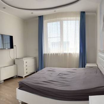 Продается Многокомнатная квартира, 136 м²