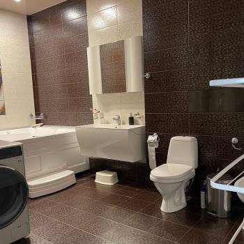 Продается Многокомнатная квартира, 136 м²