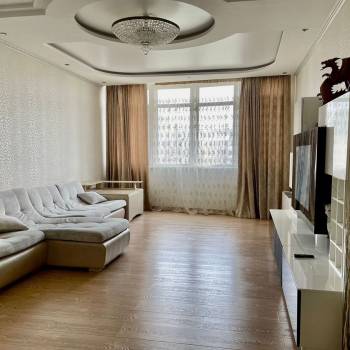 Продается Многокомнатная квартира, 136 м²